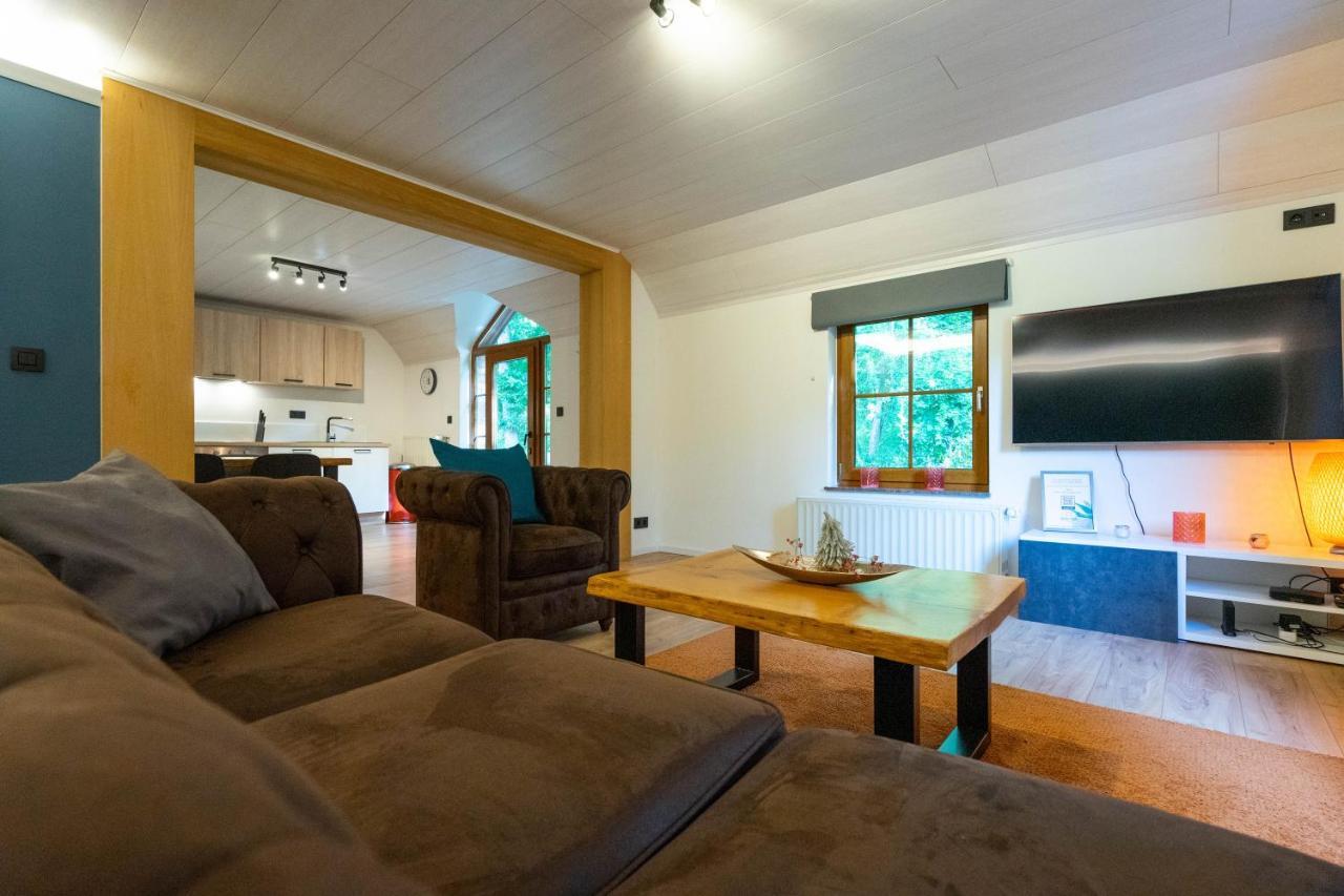 Bills Lodge, Le Plaisir De La Riviere A 2 Minutes Du Centre! La-Roche-en-Ardenne Eksteriør bilde